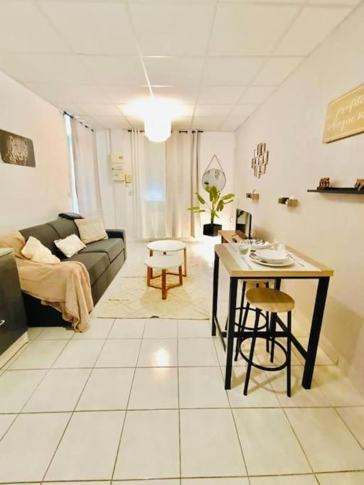 Le Savana Lodge シャナ エクステリア 写真